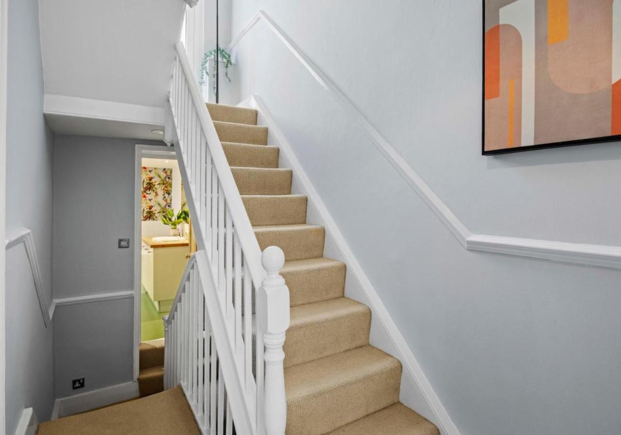 Villa The Townhouse By My Getaways Free Parking à Hove Extérieur photo