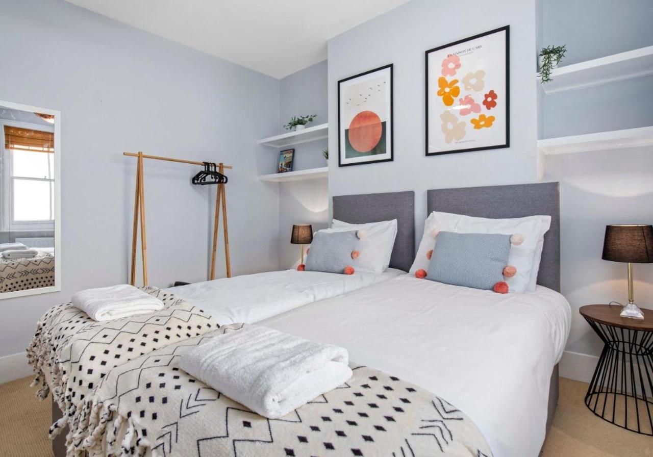 Villa The Townhouse By My Getaways Free Parking à Hove Extérieur photo